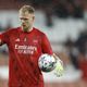 Arsenal: "Vous êtes une honte", le père de Ramsdale s'en prend à Carragher