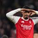 Équipe de France : "Une blessure très bizarre", Saliba inquiète Arsenal