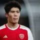 Arsenal : mis à la rue et sans club, un défenseur japonais revient